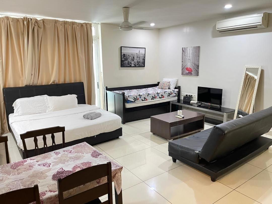 Jb City D'Esplanade Shopping Mall Apartment Johor Bahru Ngoại thất bức ảnh