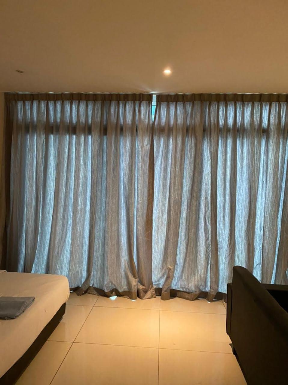 Jb City D'Esplanade Shopping Mall Apartment Johor Bahru Ngoại thất bức ảnh