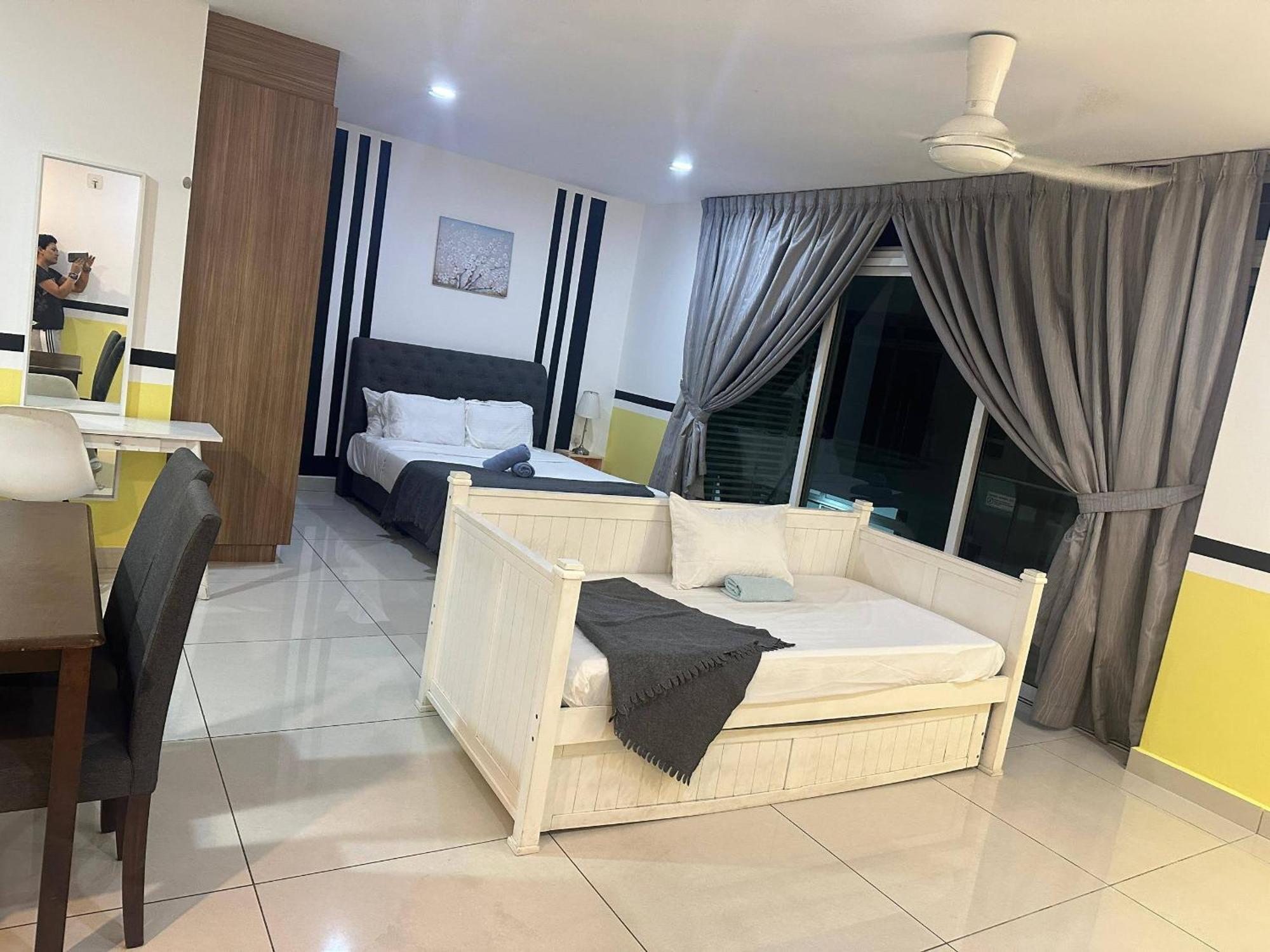 Jb City D'Esplanade Shopping Mall Apartment Johor Bahru Ngoại thất bức ảnh
