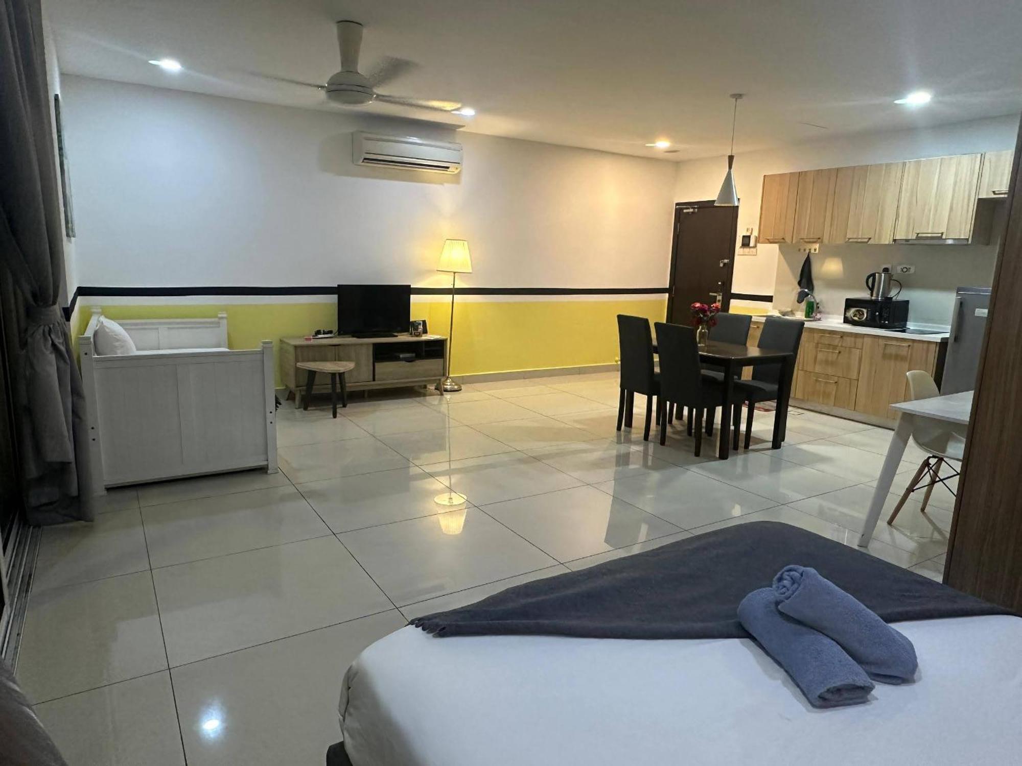 Jb City D'Esplanade Shopping Mall Apartment Johor Bahru Ngoại thất bức ảnh